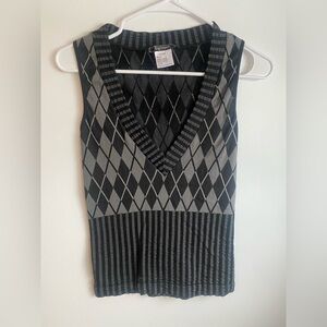 Y2K 2000s staple argyle sweater vest v neck